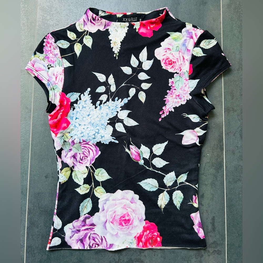 Joe & Elle Black Floral Women's Top